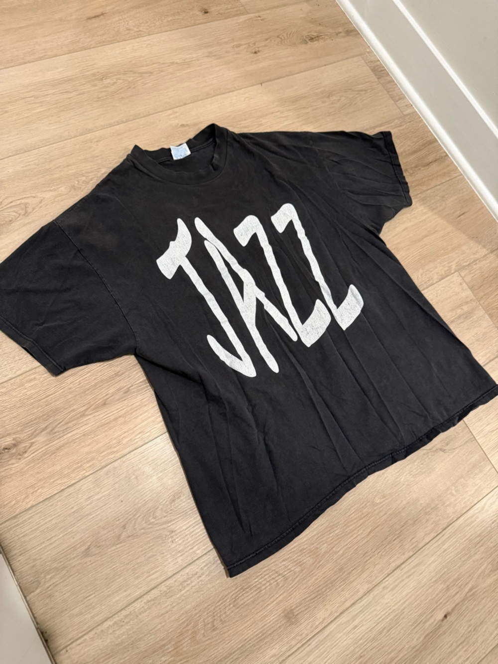 Vintage Jazz Spellout T-shirt Double Sided Lofteez 90s Jazzologist Rap Tee